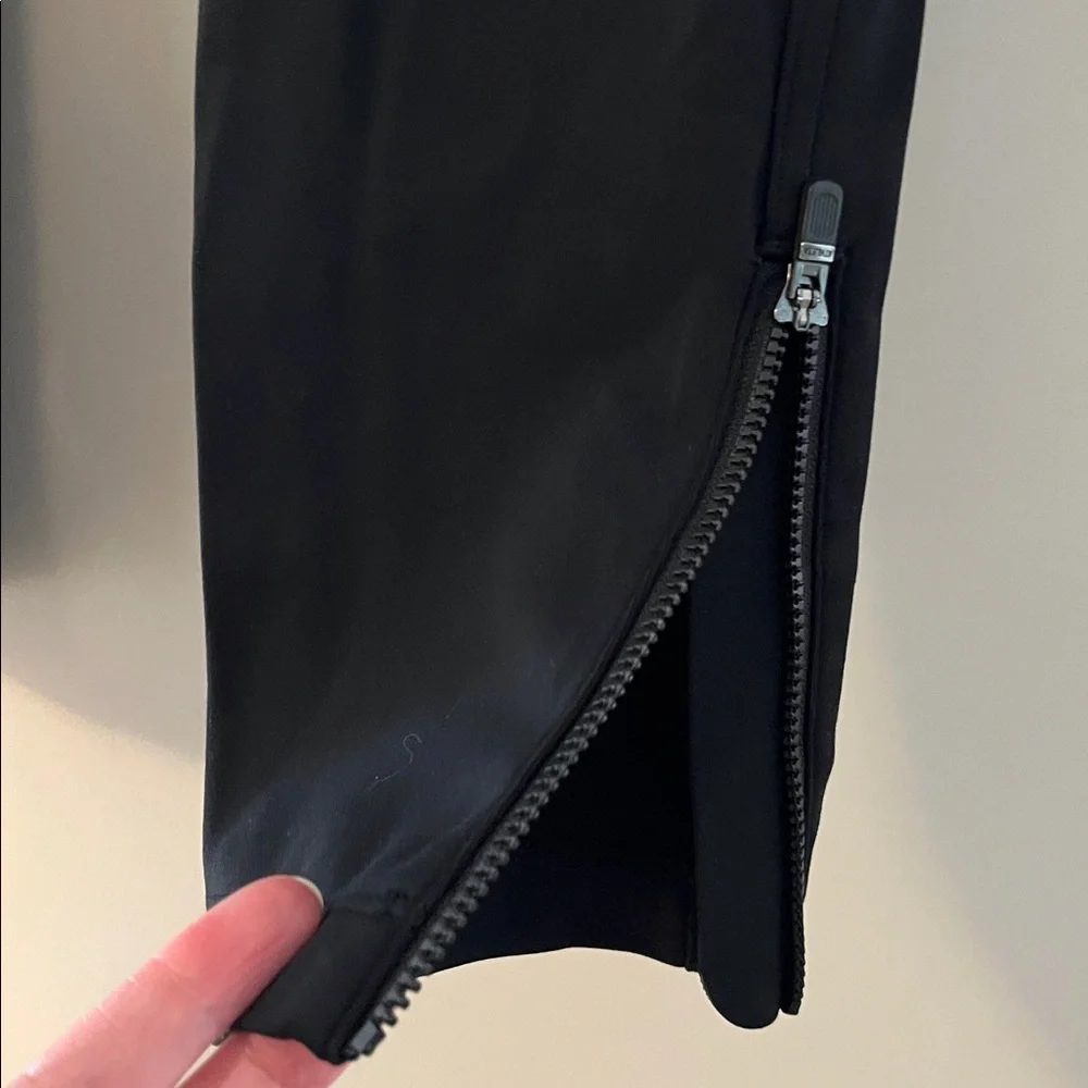 Athleta | Delancey Skyline tights| Black | Various - Picture 10 of 16